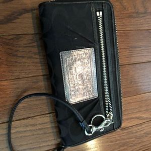 Wristlet or wallet